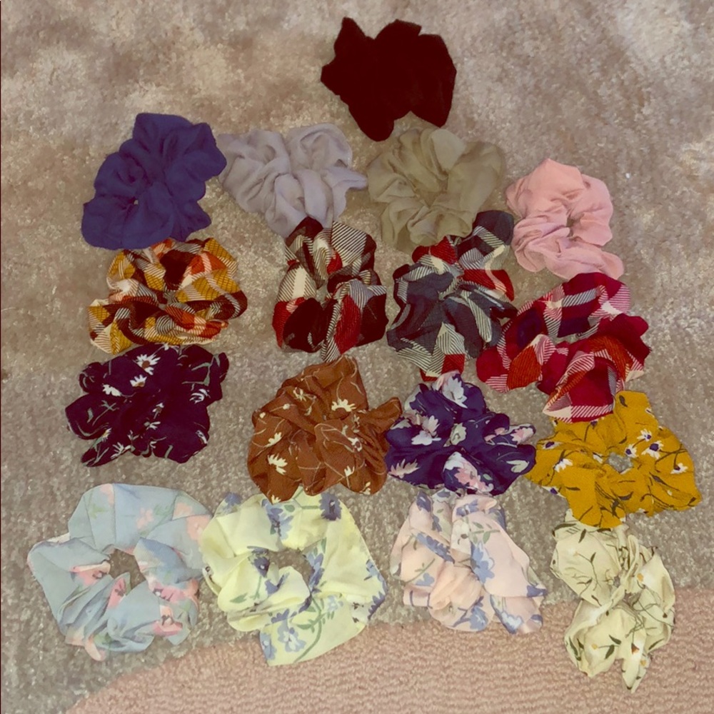17 scrunches flowers/plaid/colorful
